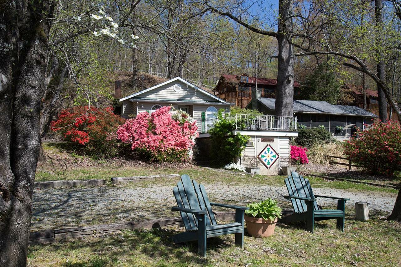 Vila Pine Gables Cabins Lake Lure Exteriér fotografie