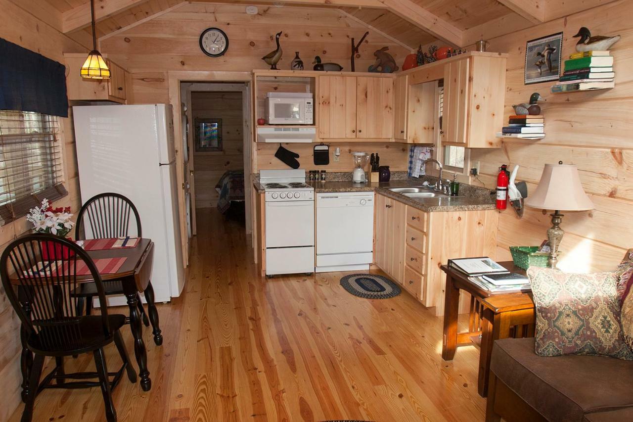 Vila Pine Gables Cabins Lake Lure Exteriér fotografie