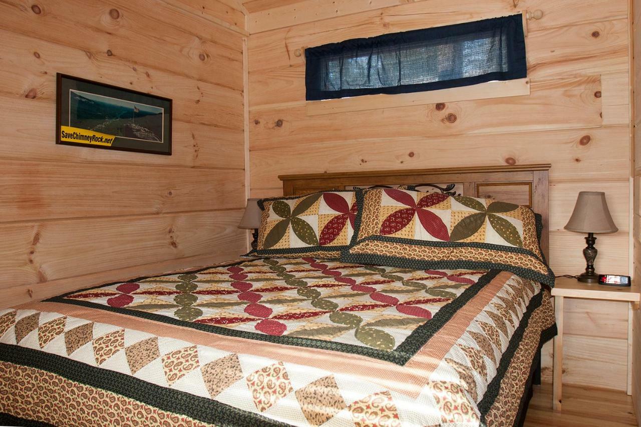 Vila Pine Gables Cabins Lake Lure Exteriér fotografie