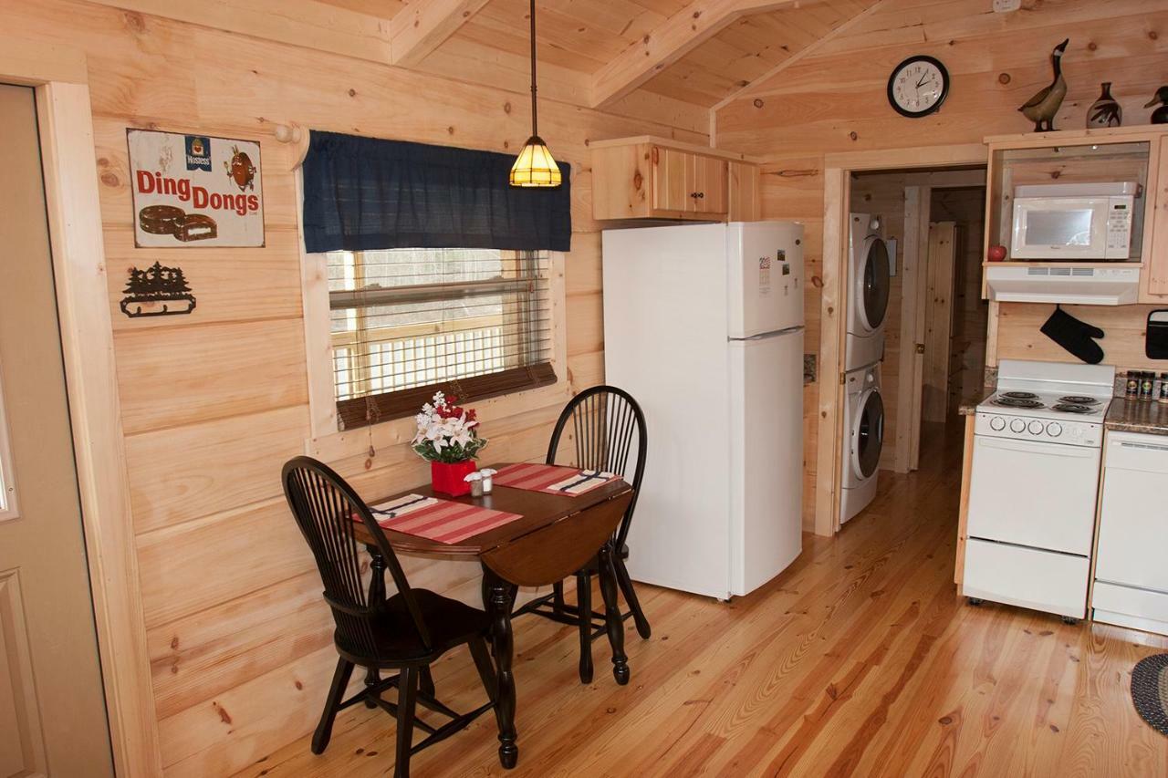 Vila Pine Gables Cabins Lake Lure Exteriér fotografie